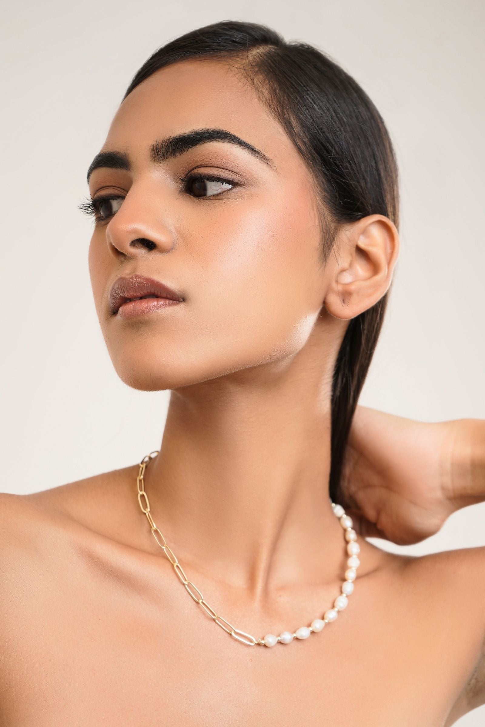 Half & Half Pearl Gold Neckace