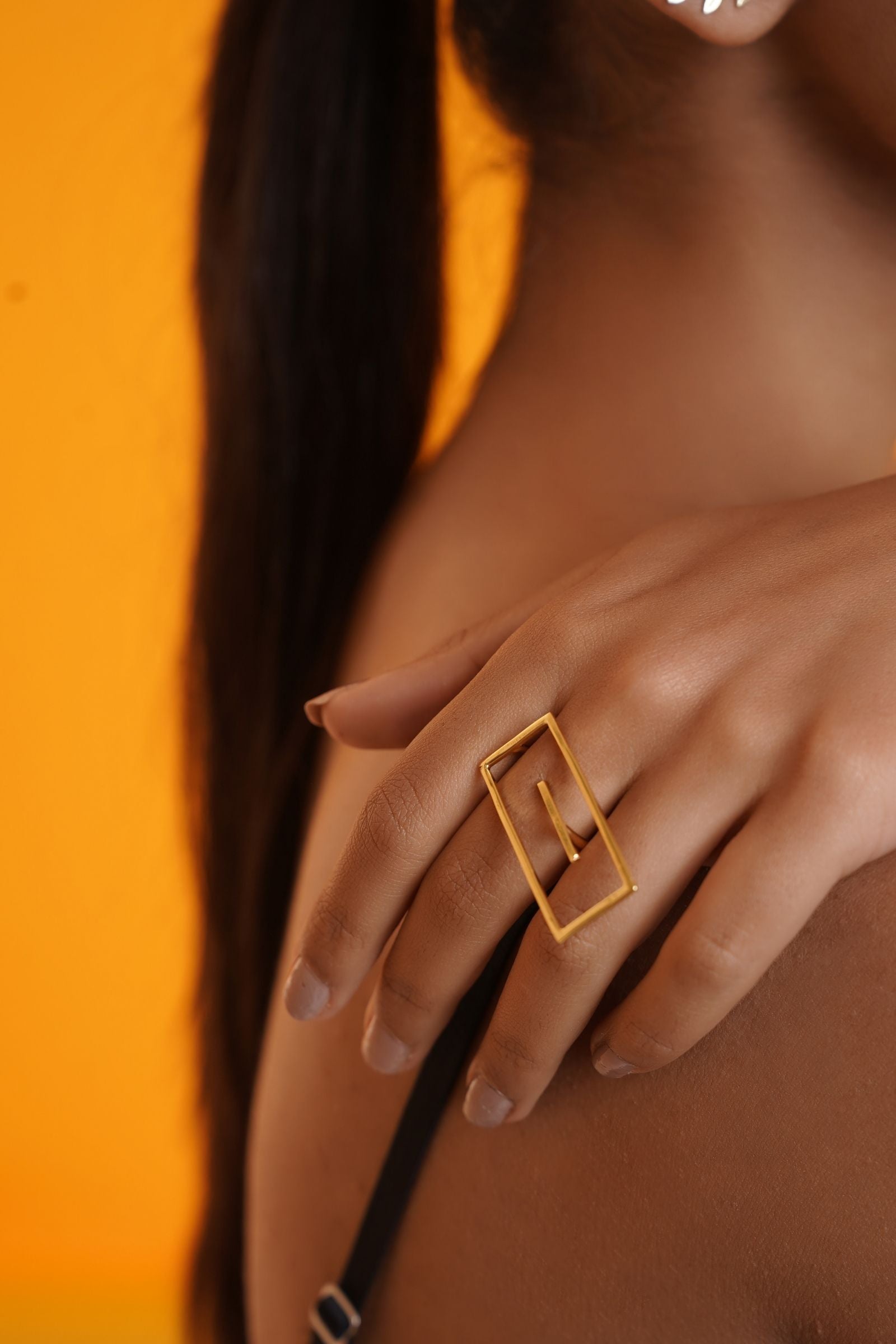 Rectangular Muse Gold Ring