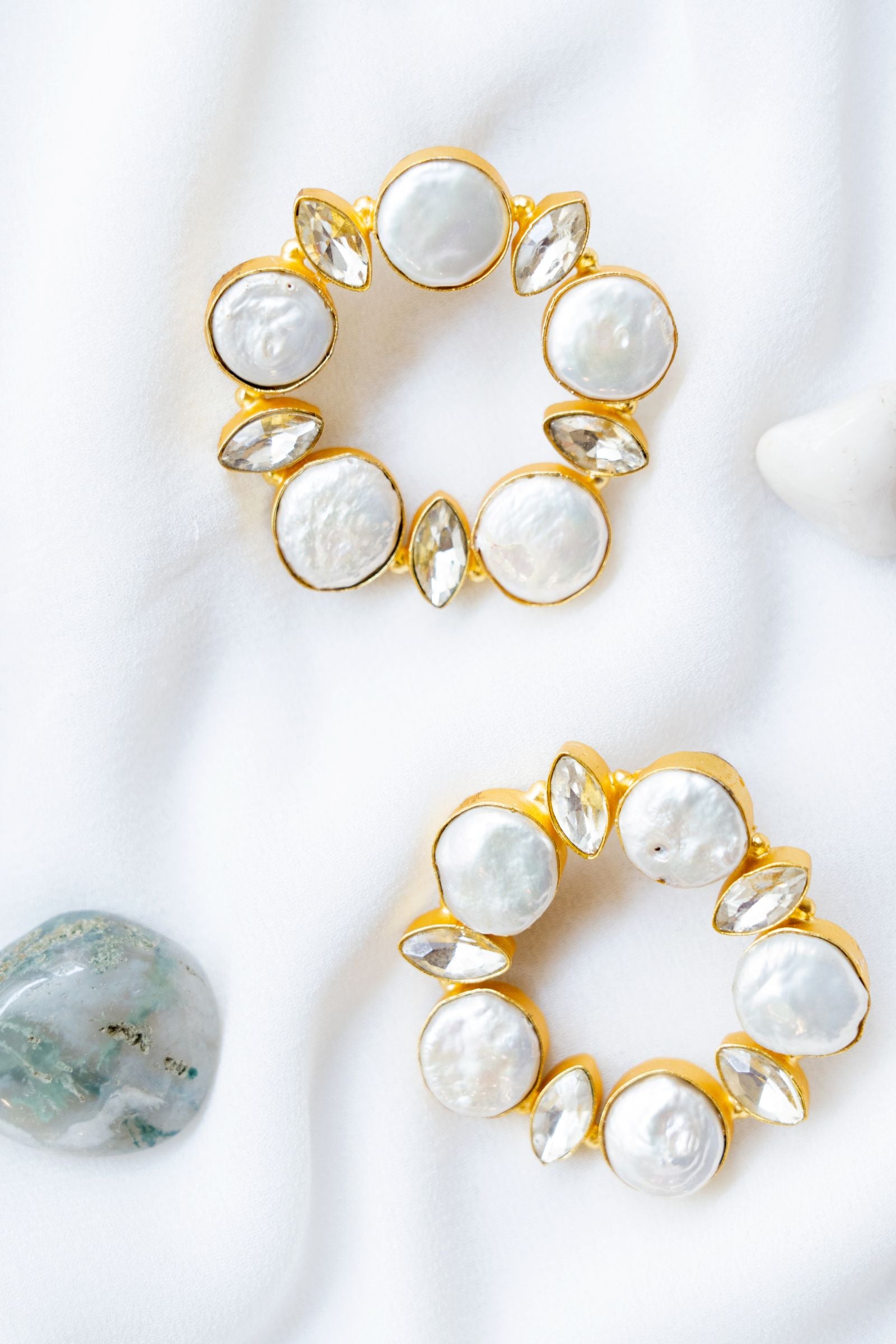 Pearl Statement Hoops