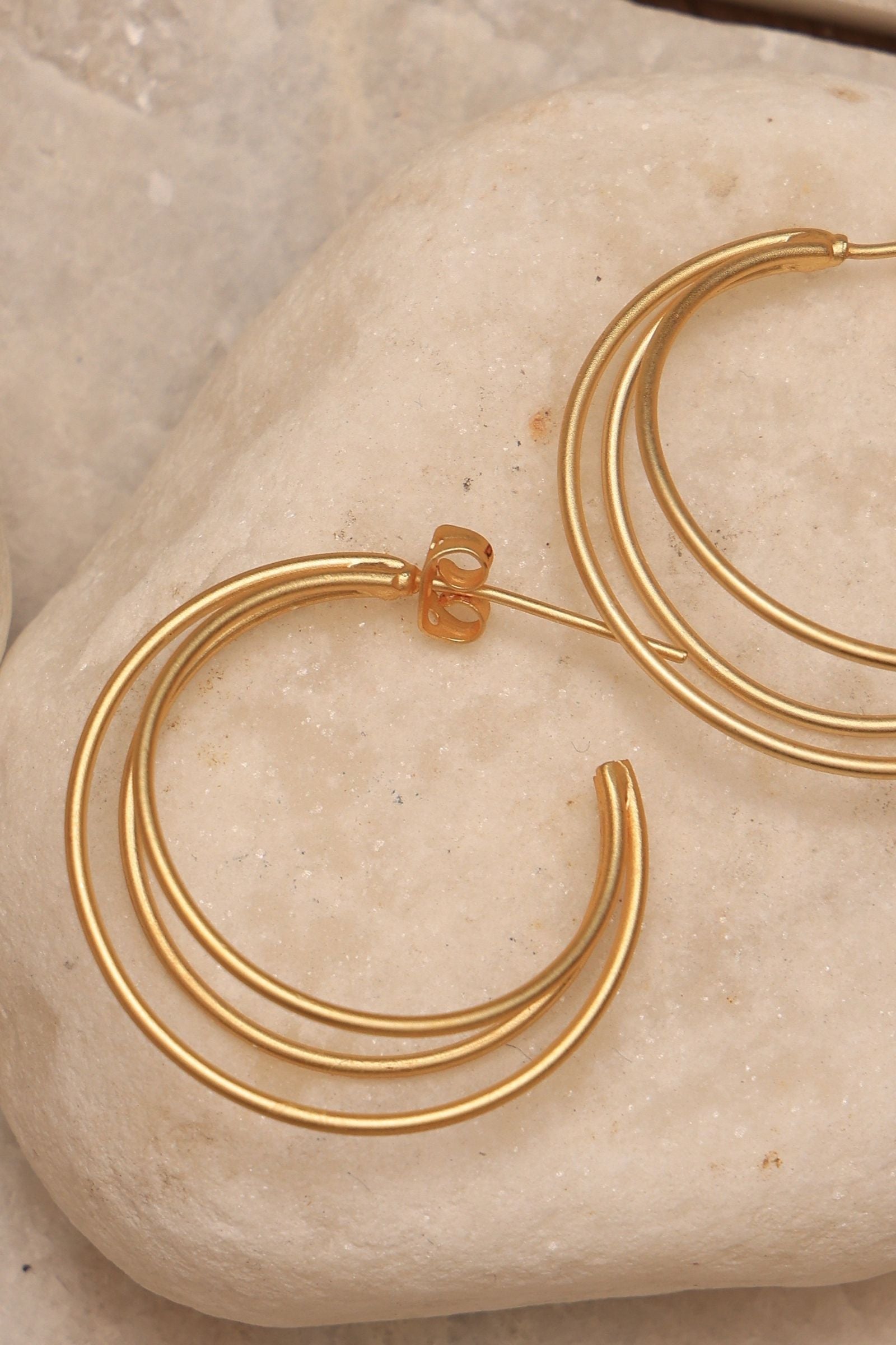 Classic Hoops