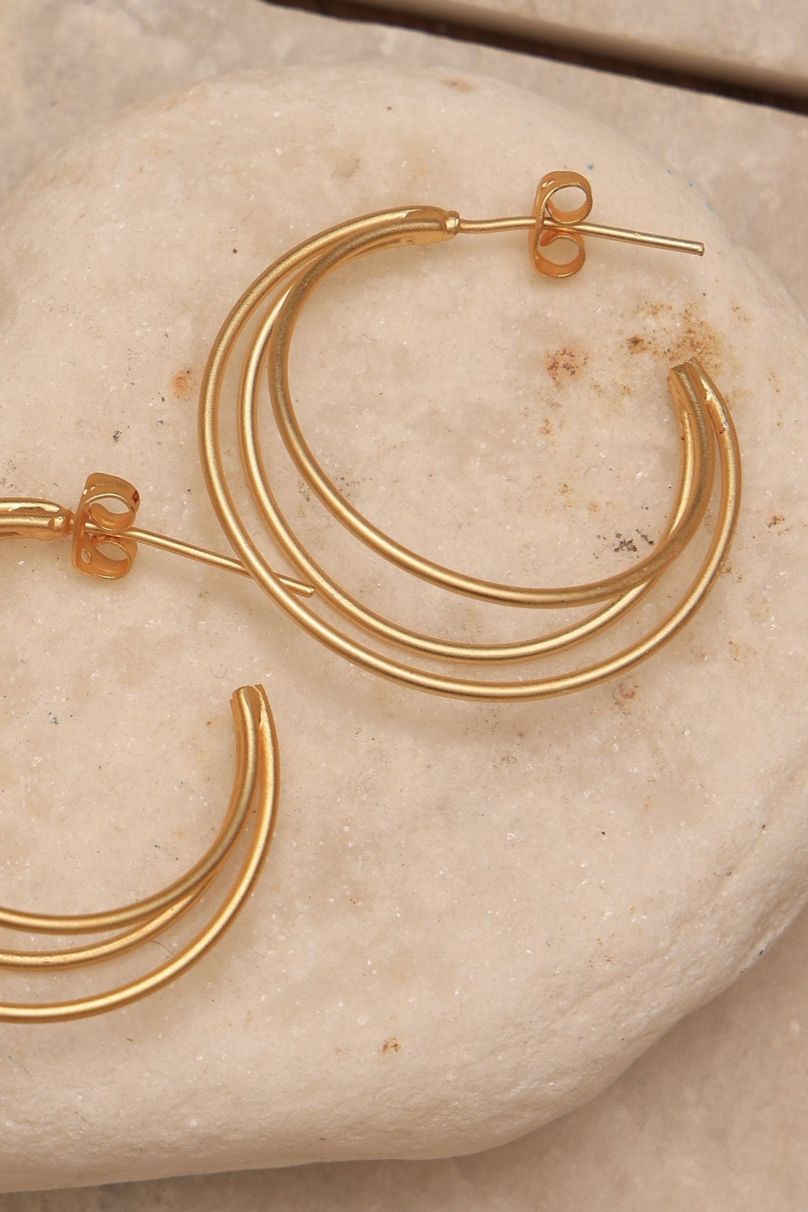 Classic Hoops