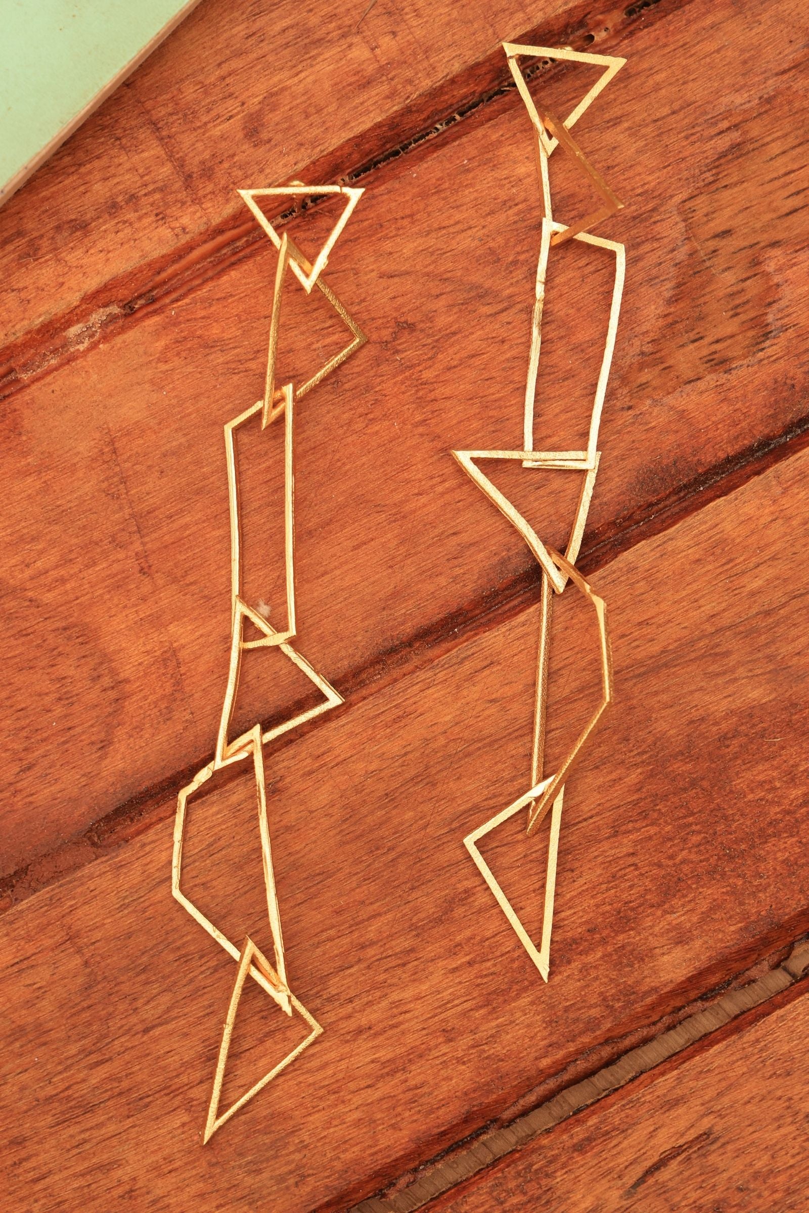 Statement Artsy Long Earring