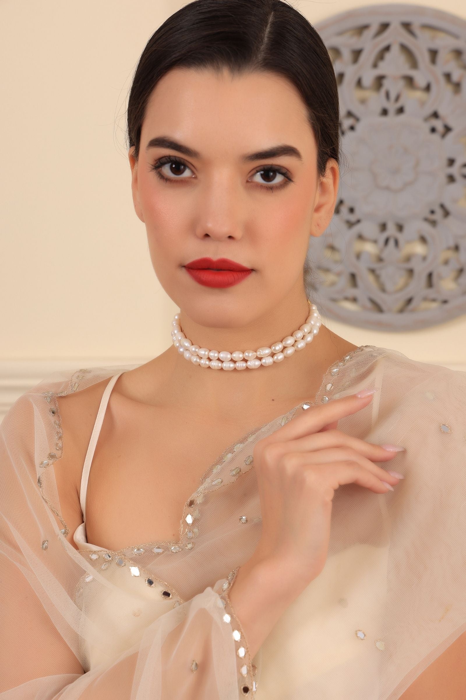 Baroque Beauty Pearl Choker