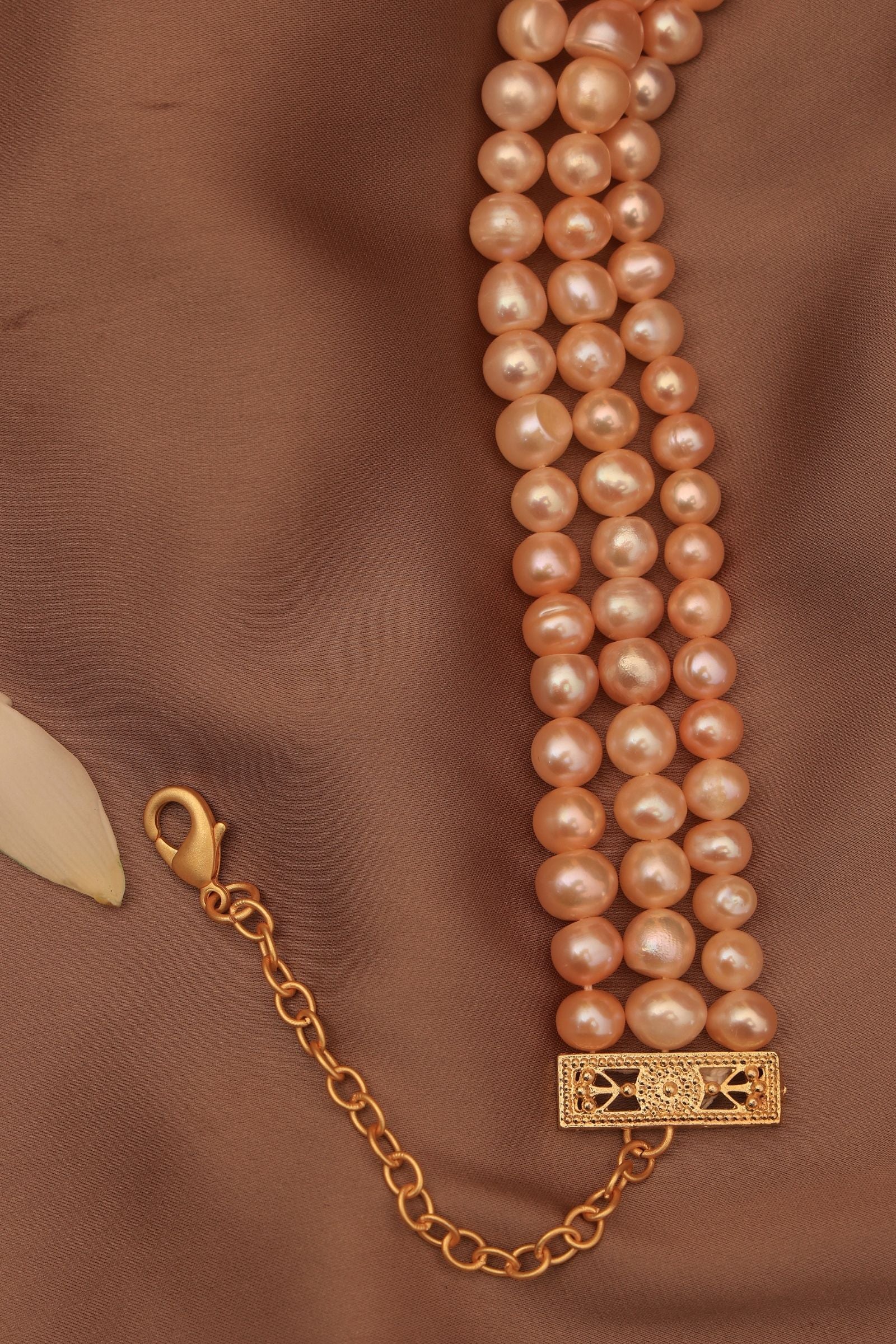 Natural Pink Classic Pearl Choker