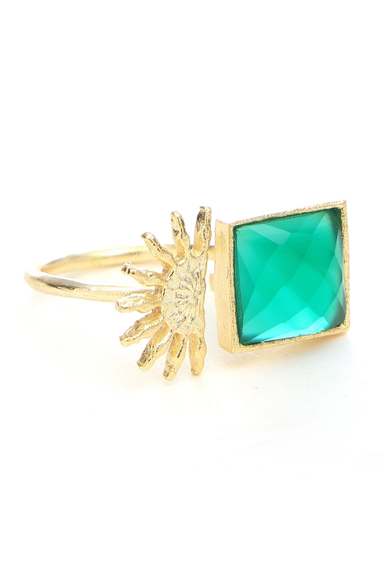 Green Onyx Half Sun Gold Ring