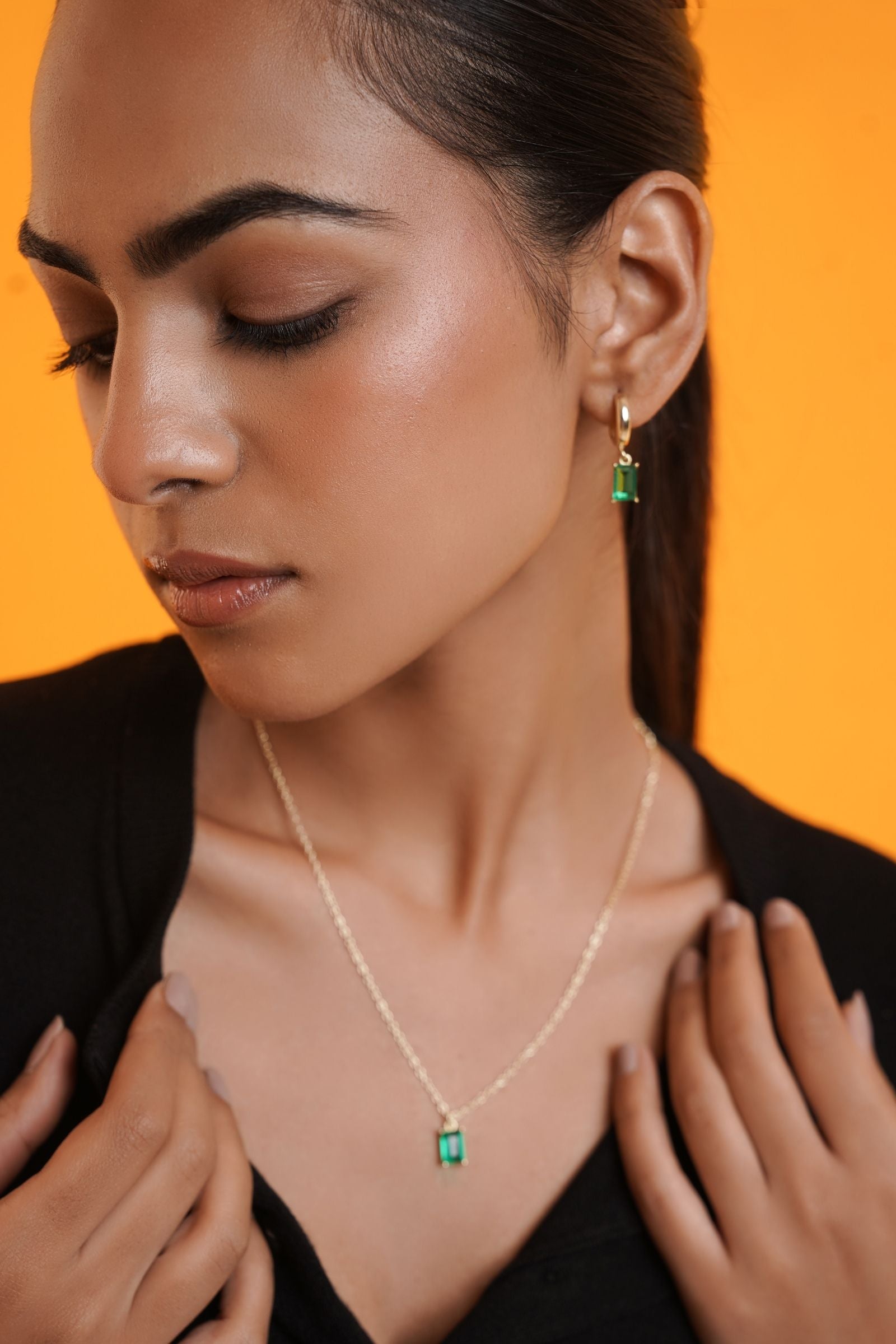 Emerald Pendant Necklace