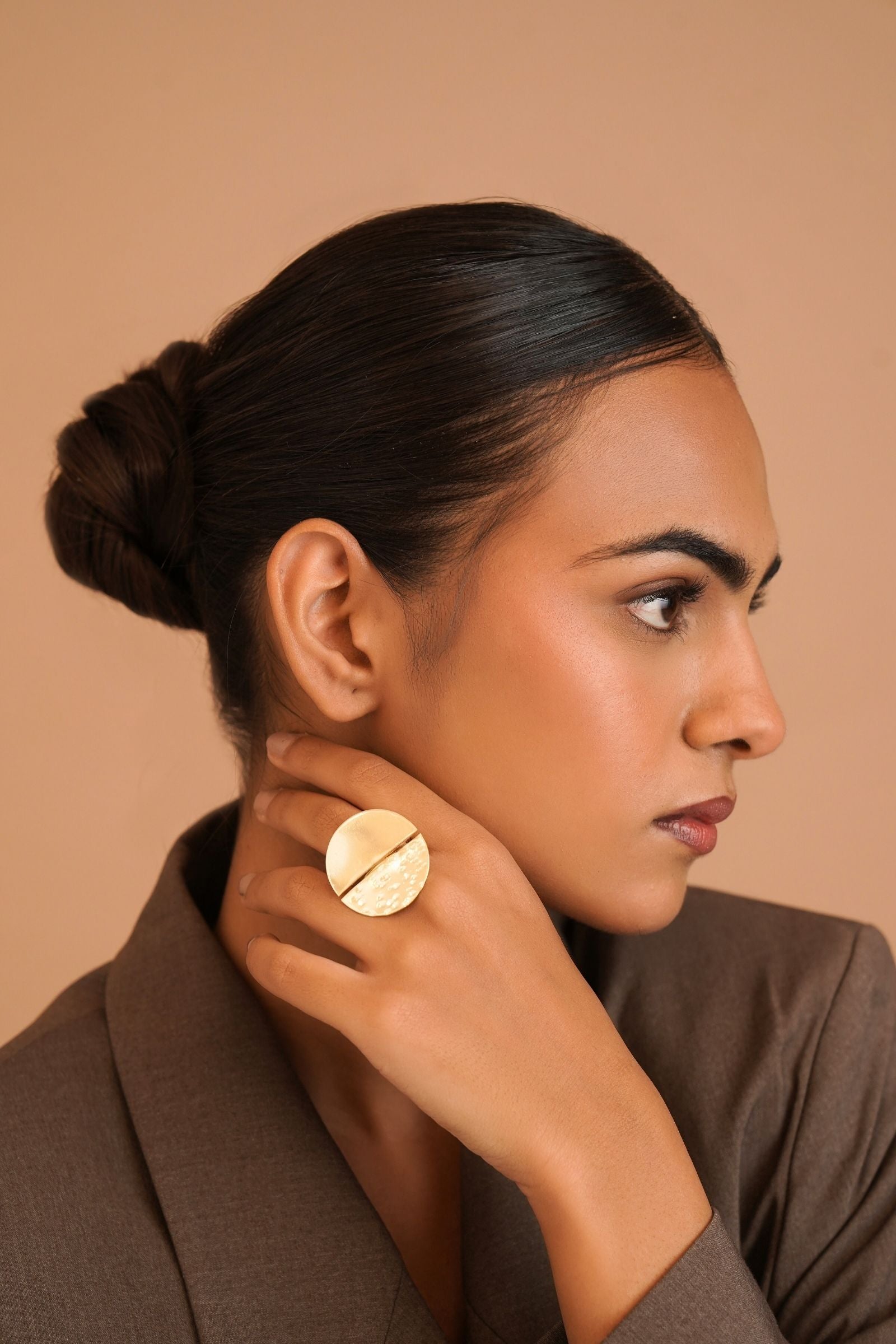 Nora Circular Statement Ring