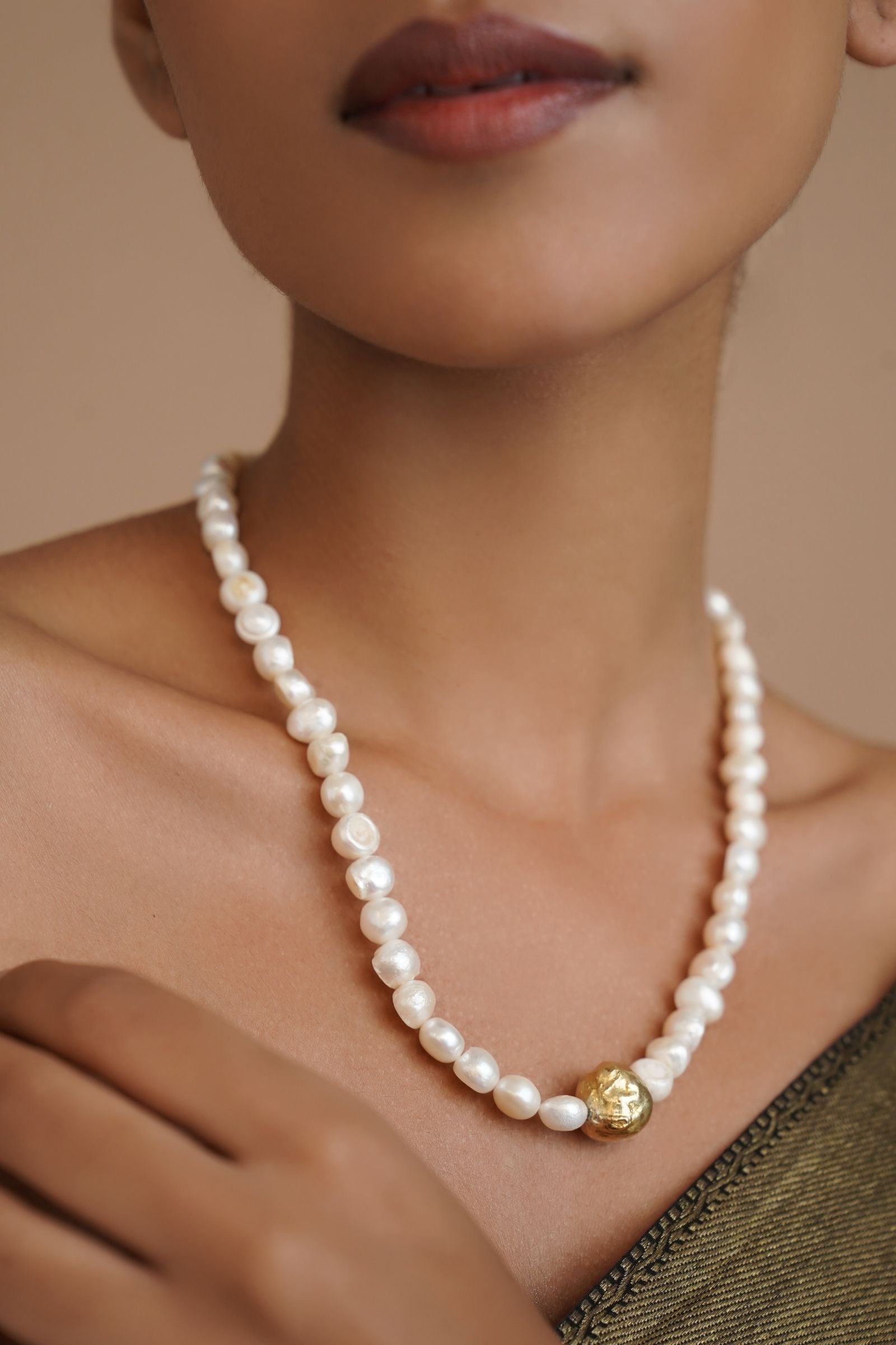 Eternal Pearl Gold Necklace