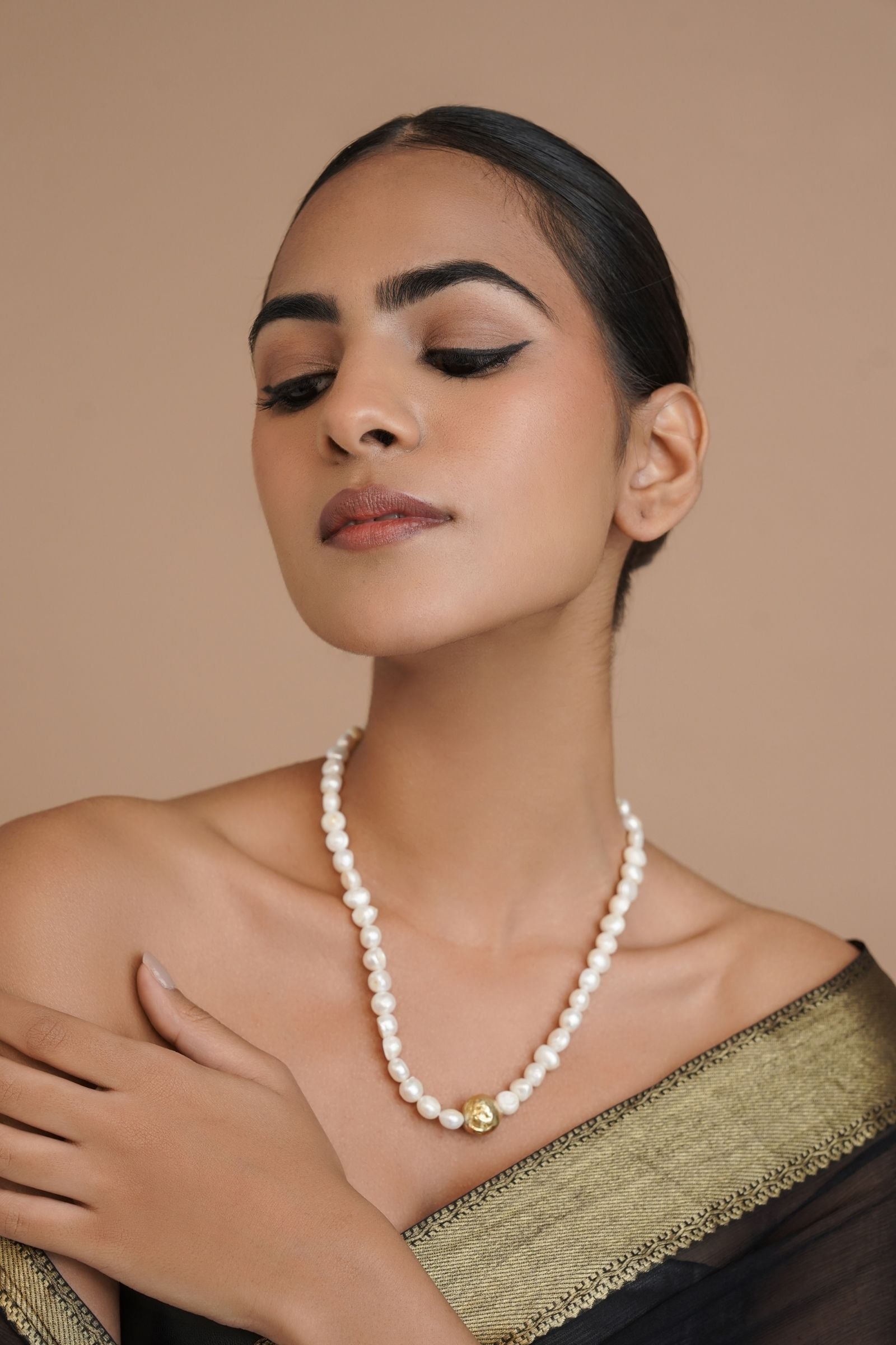 Eternal Pearl Gold Necklace