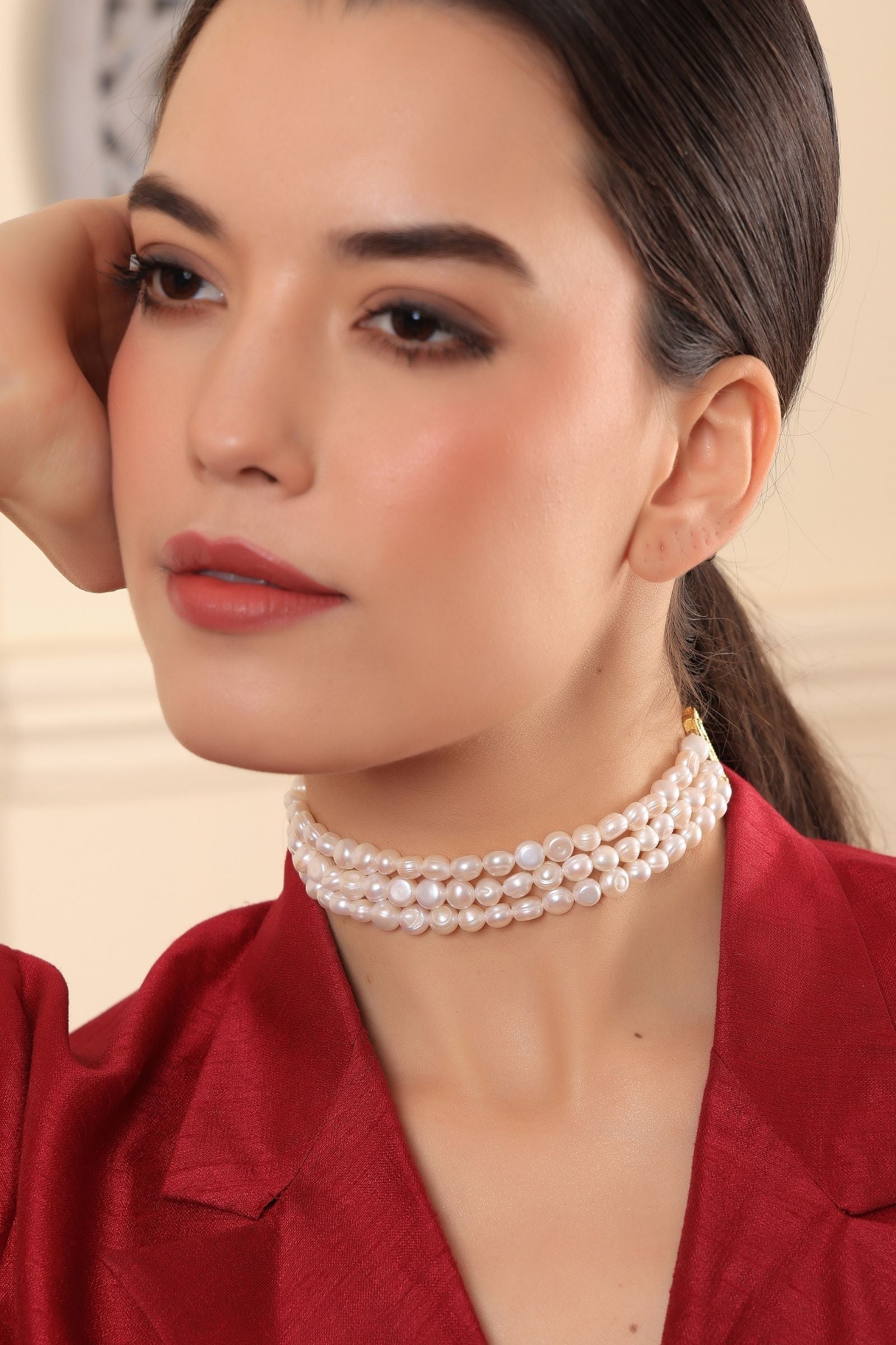 Natural White Classic Pearl Choker