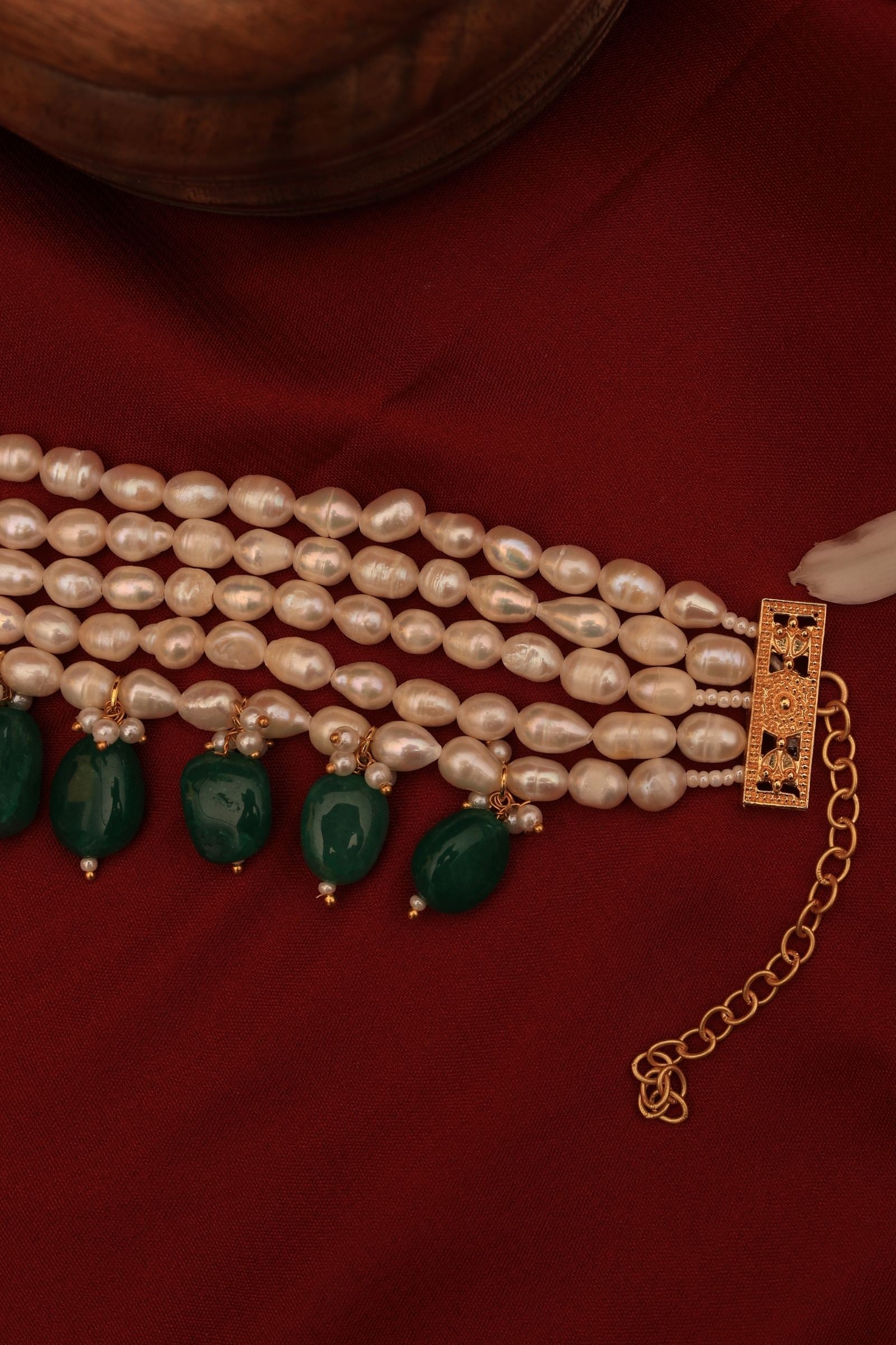 Green Onyx Maharani Pearl Choker Set