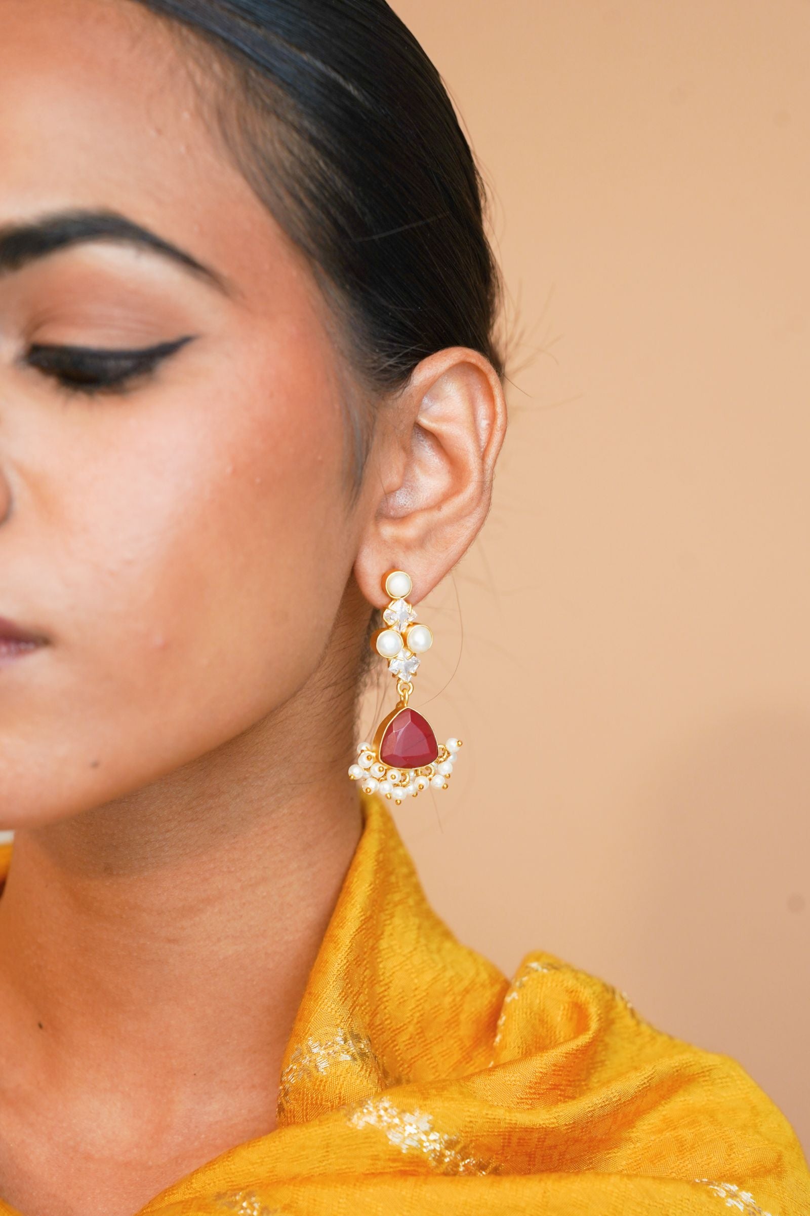 Gauhar Earring- Red Onyx